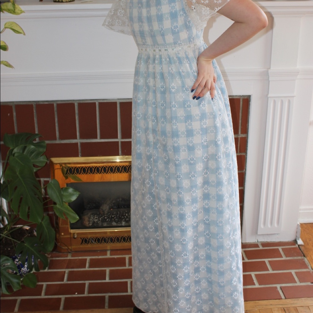 EUC Vintage Gown - Picture 2 of 9